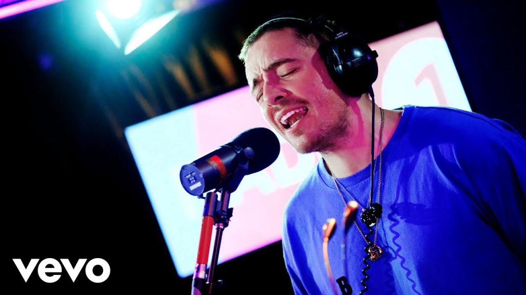 Dermot Kennedy – Anti-Hero (Taylor Swift cover) in the Live Lounge